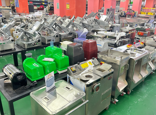 餐饮业厨房设备多功能融合：一机多用，提升