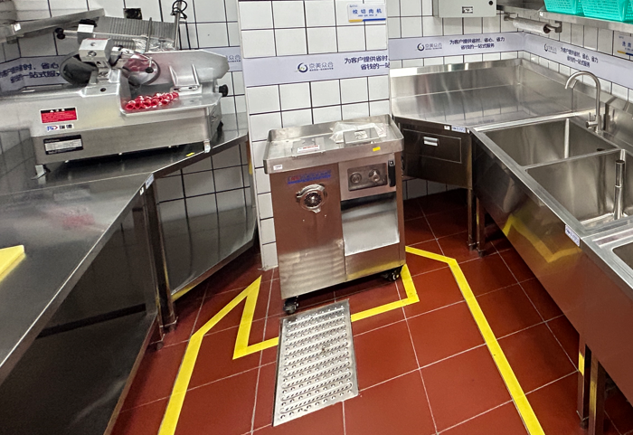 2024新款商用不锈钢橱柜:创新设计,引领厨房新风尚!