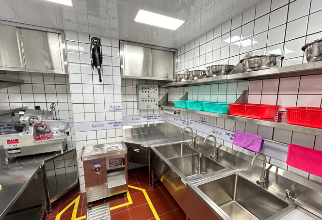 节约成本提升利润，酒店餐具采购新策略，一站式服务让您更精明！