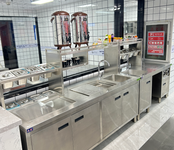 西餐自助、大型餐饮设备对比评测：哪款设备更适合你的店？